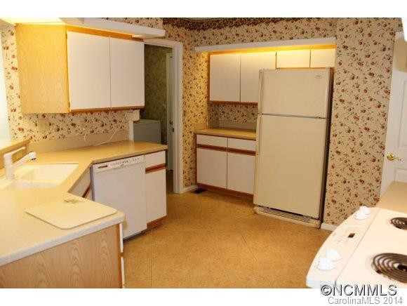46 St. Andrews Dr. - Photo 6
