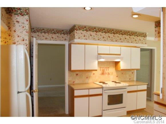 46 St. Andrews Dr. - Photo 7