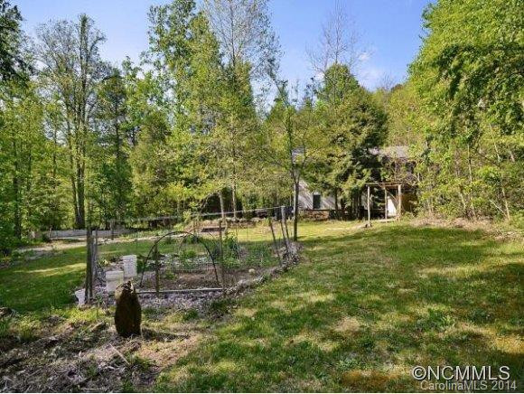 25 MILL RACE LANE - Photo 11