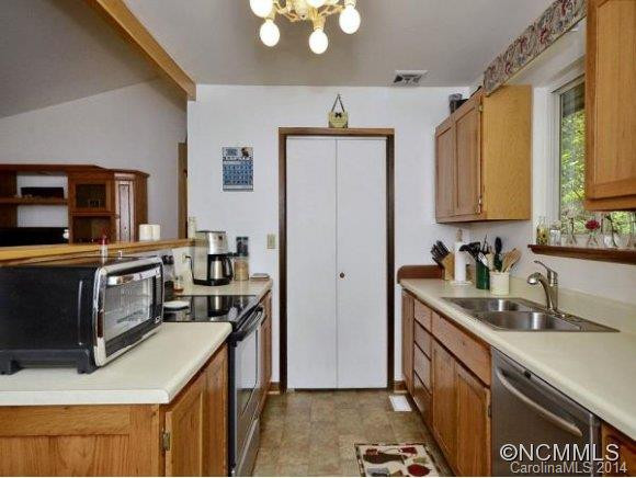 25 MILL RACE LANE - Photo 5