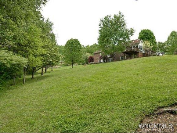 243 HAWTHORN DRIVE - Photo 21