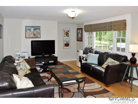 47 Forest Street - Photo 8
