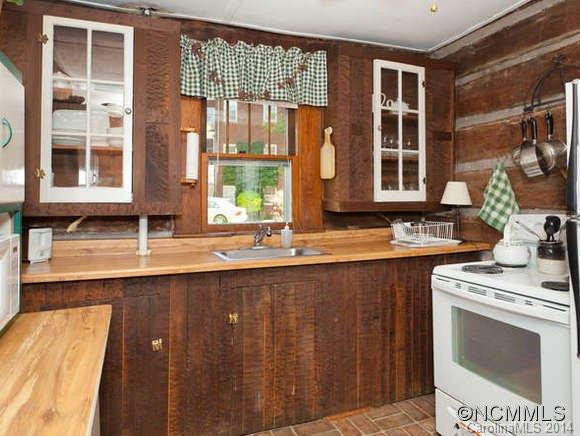 46 MACON AVE - Photo 20