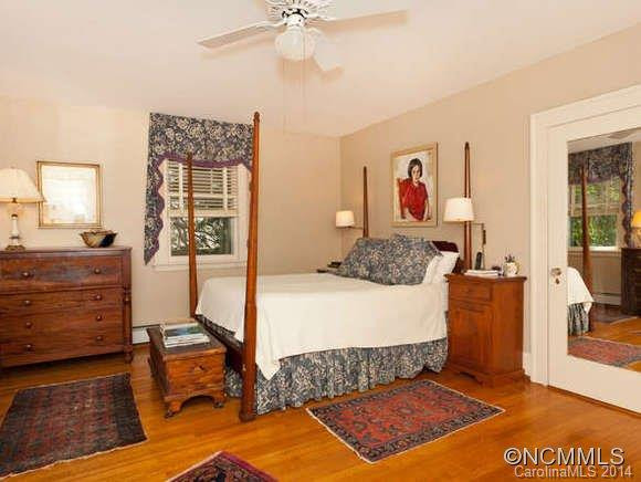 46 MACON AVE - Photo 8