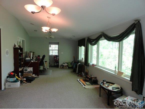 125 Pine Hill Dr. - Photo 7