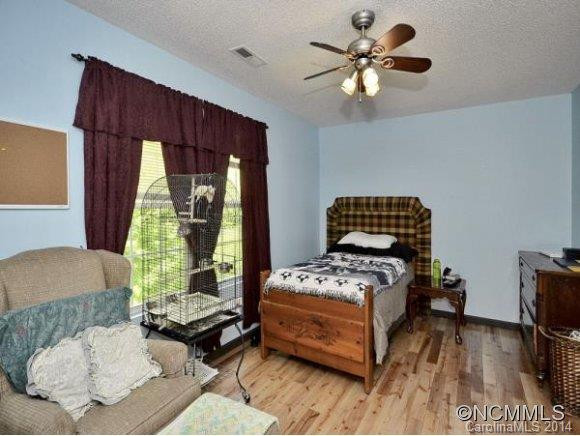 130 BOULDER WAY - Photo 16