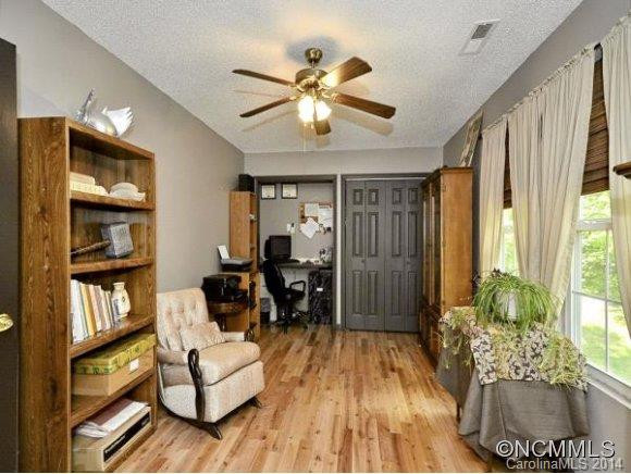 130 BOULDER WAY - Photo 17