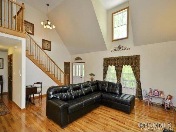 130 BOULDER WAY - Photo 9