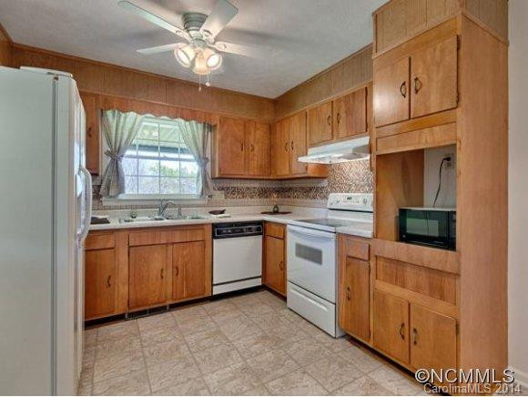 310 ASBURY RD - Photo 5