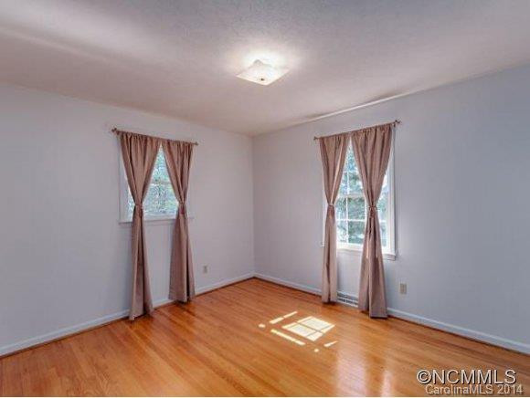 310 ASBURY RD - Photo 7