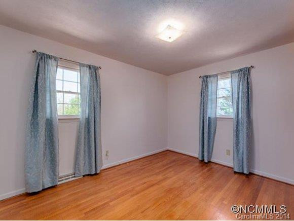 310 ASBURY RD - Photo 9