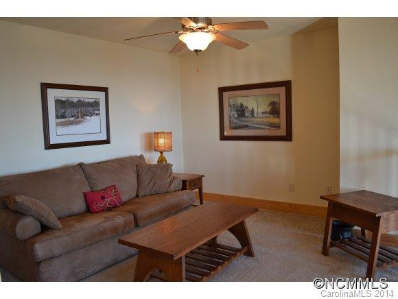 330 Vista Drive, Unit 204 - Photo 14