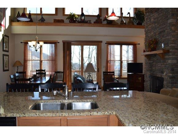 330 Vista Drive, Unit 204 - Photo 9