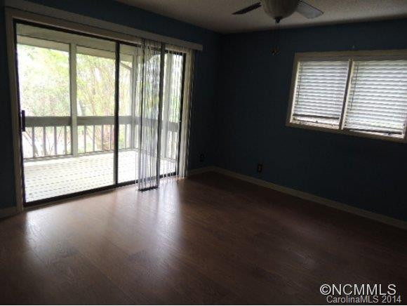 134 Grandview - Photo 2