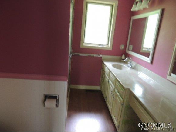 134 Grandview - Photo 3