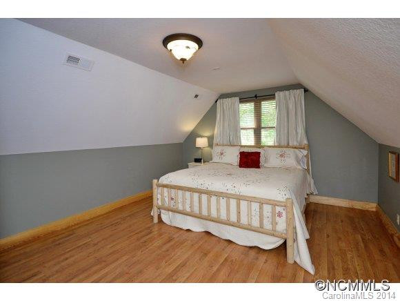295 Starling Way - Photo 11
