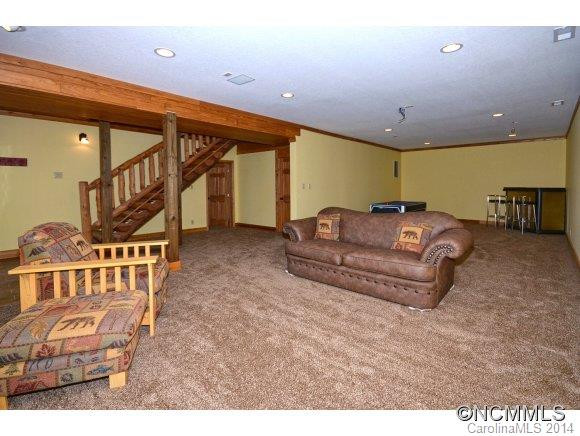 295 Starling Way - Photo 15