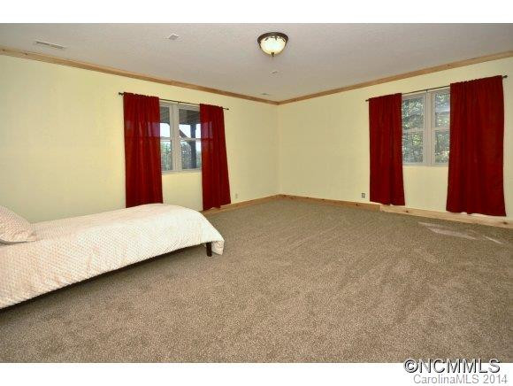 295 Starling Way - Photo 17