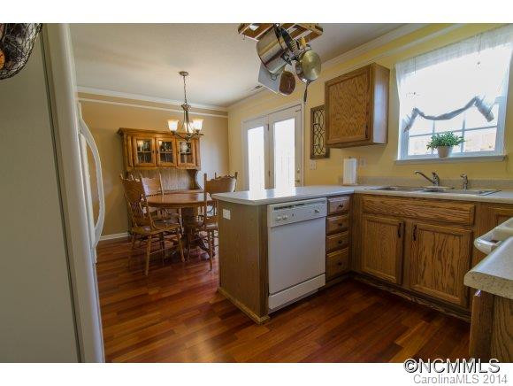 73 Yorktown Circle - Photo 4