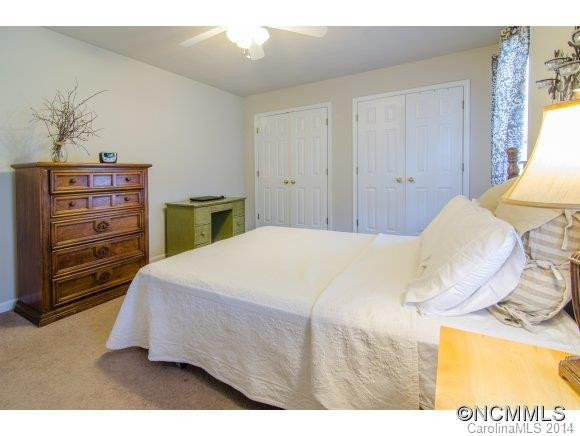 73 Yorktown Circle - Photo 6