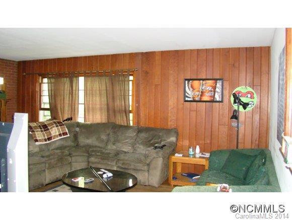 11 Fender Lane - Photo 3