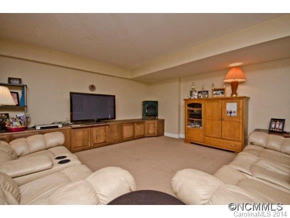 201 Crocus Lane - Photo 12