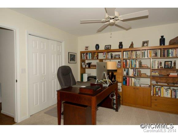 315 CHARLESTOWN DRIVE - Photo 11