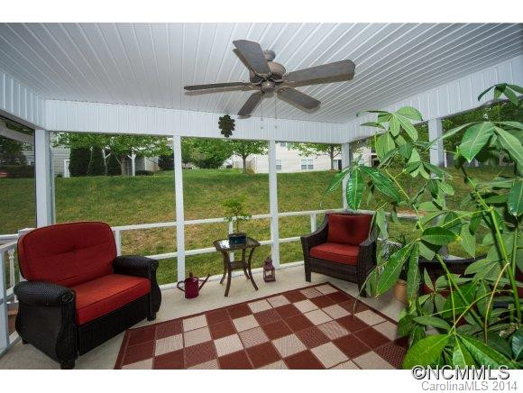 315 CHARLESTOWN DRIVE - Photo 15