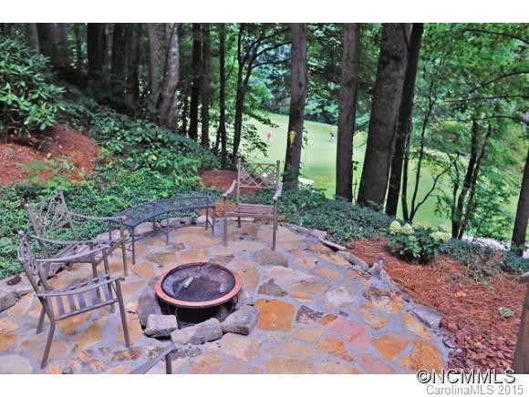 565 Country Club Drive - Photo 2