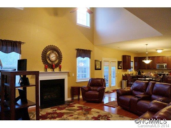 33 Woodfern Road - Photo 8