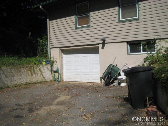 239 School Road E - Photo 16