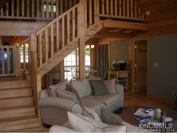 602 Woodgate Drive - Photo 8