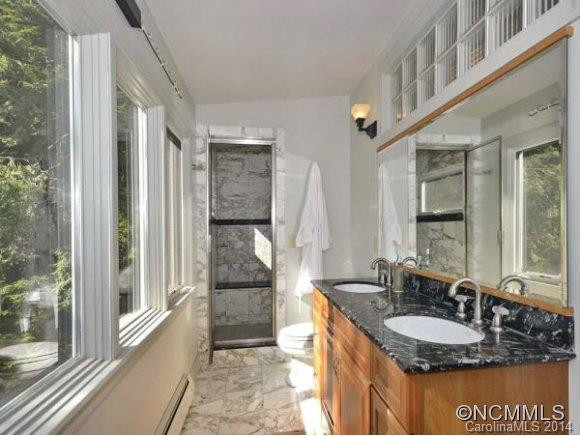 660 LAKESHORE DR - Photo 14