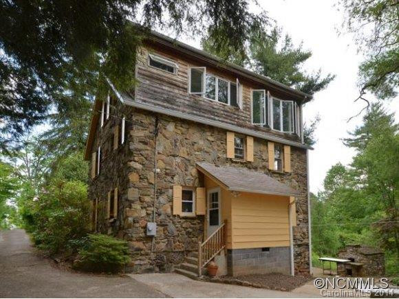 660 LAKESHORE DR - Photo 17