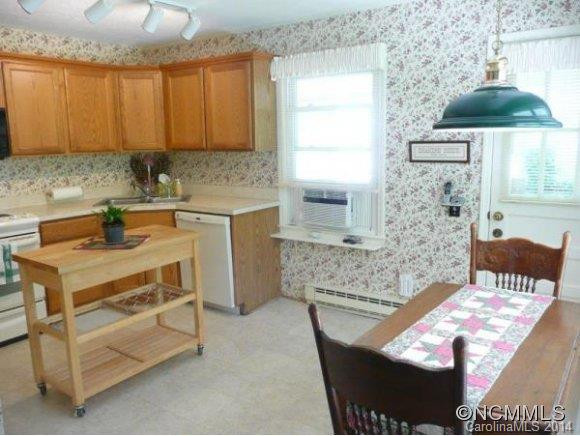 433 PRINCESS ANN DRIVE - Photo 6