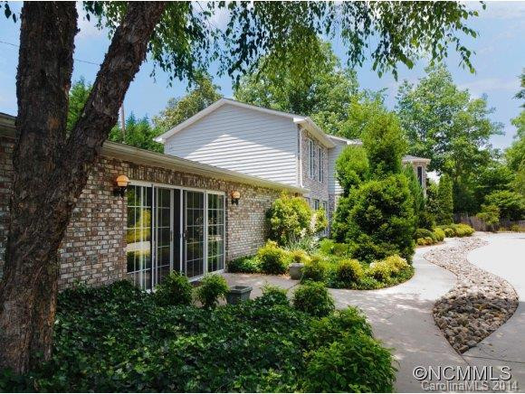 142 Justice Street - Photo 2