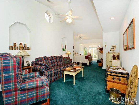 142 Justice Street - Photo 18