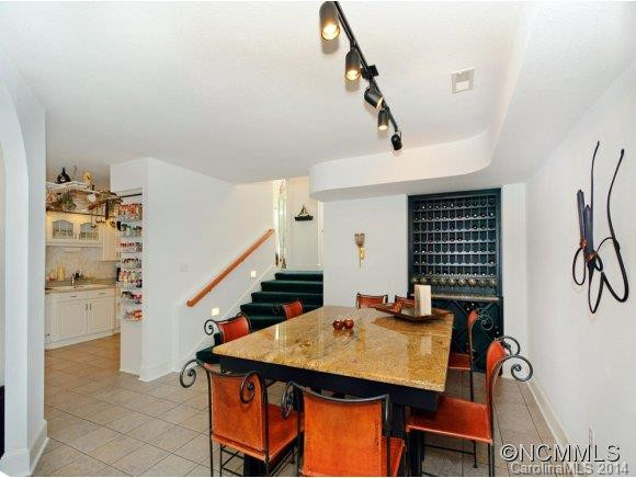 142 Justice Street - Photo 9