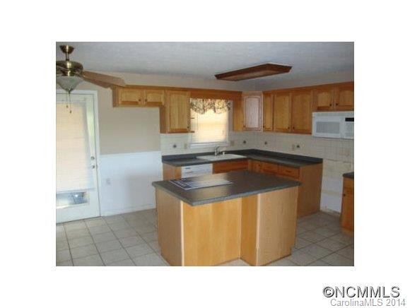 5057 Howard Gap - Photo 3