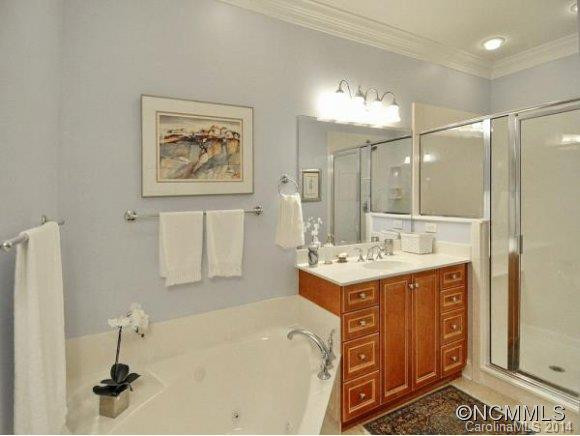 240 Towne Place Drive - Photo 12