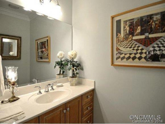 240 Towne Place Drive - Photo 18