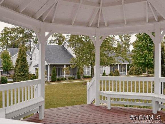 240 Towne Place Drive - Photo 24