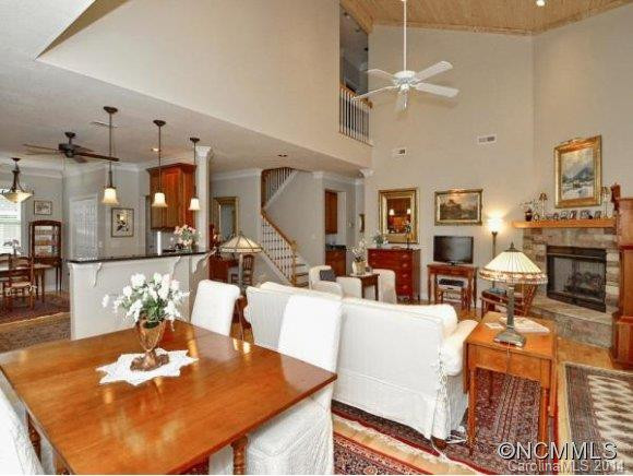 240 Towne Place Drive - Photo 6