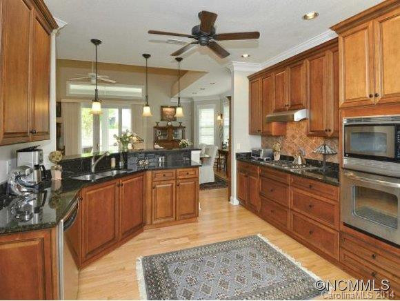 240 Towne Place Drive - Photo 9