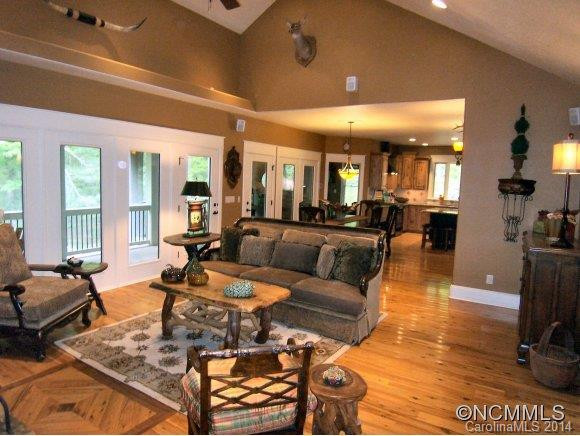 63 Pinemount Court - Photo 4