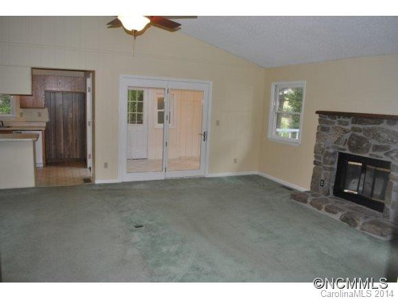 374 Woodside Circle - Photo 11