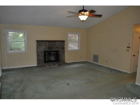 374 Woodside Circle - Photo 9