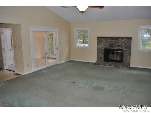 374 Woodside Circle - Photo 10