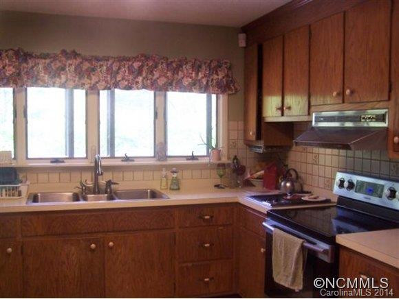 24 W Rogers Road - Photo 5