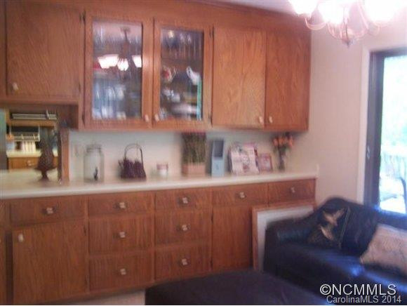 24 W Rogers Road - Photo 8